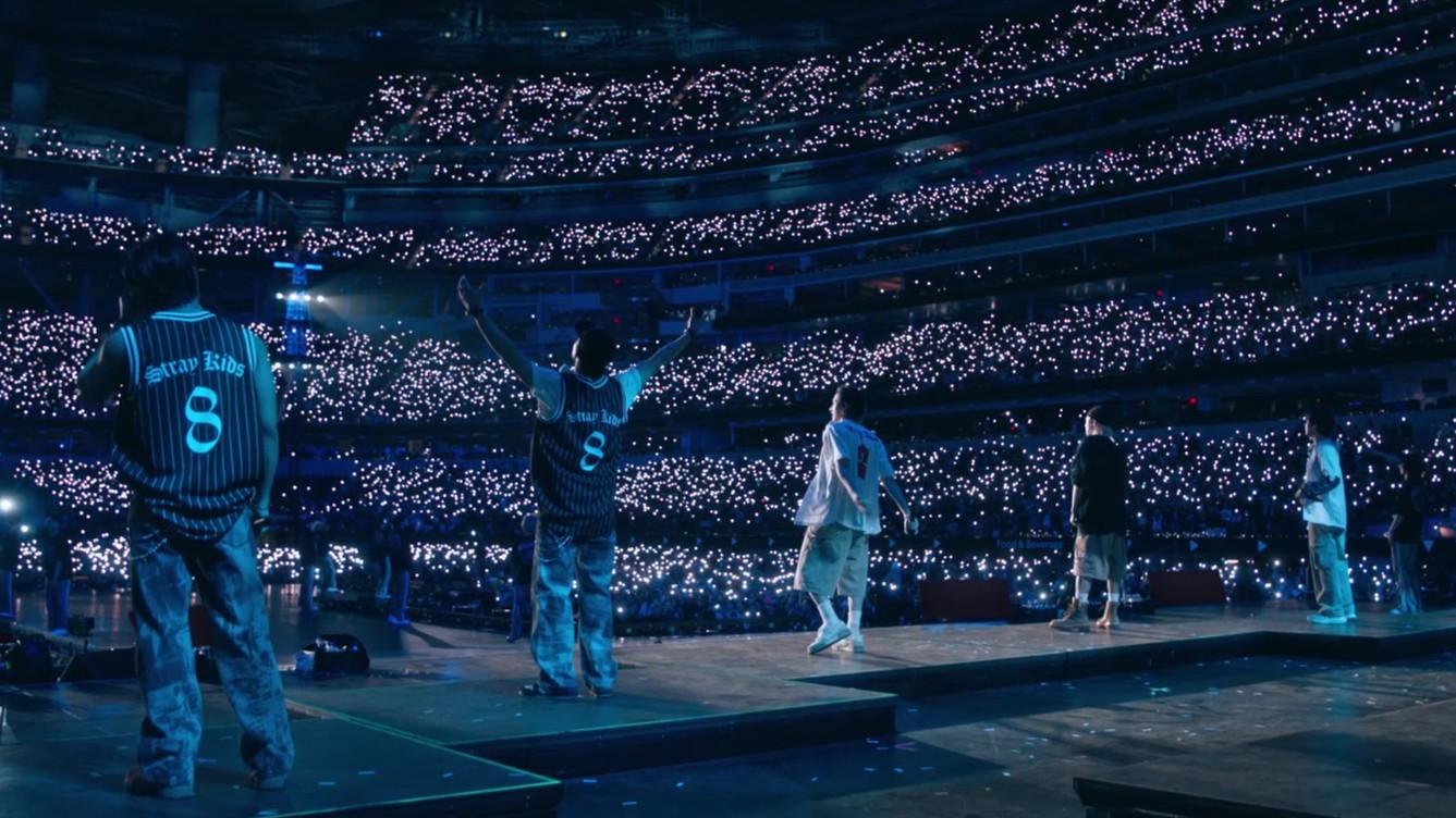 Stray Kids: The dominATE Experience